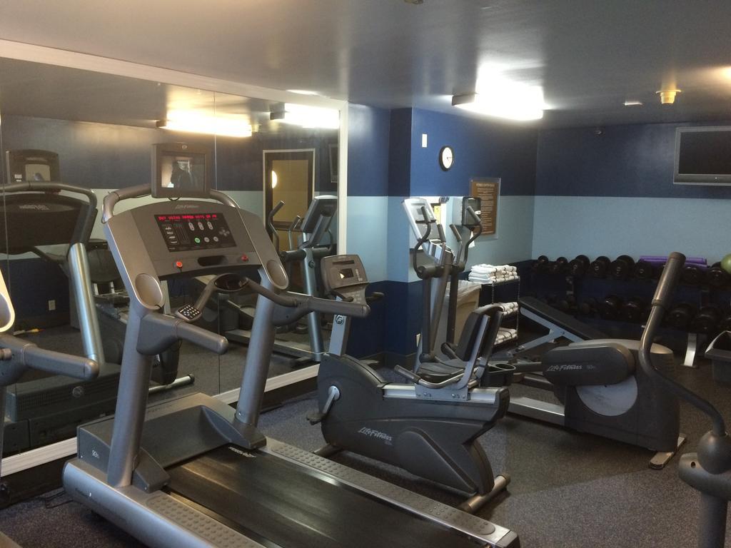 Wyndham Garden Inn Pittsburgh Airport Robinson Township Buitenkant foto