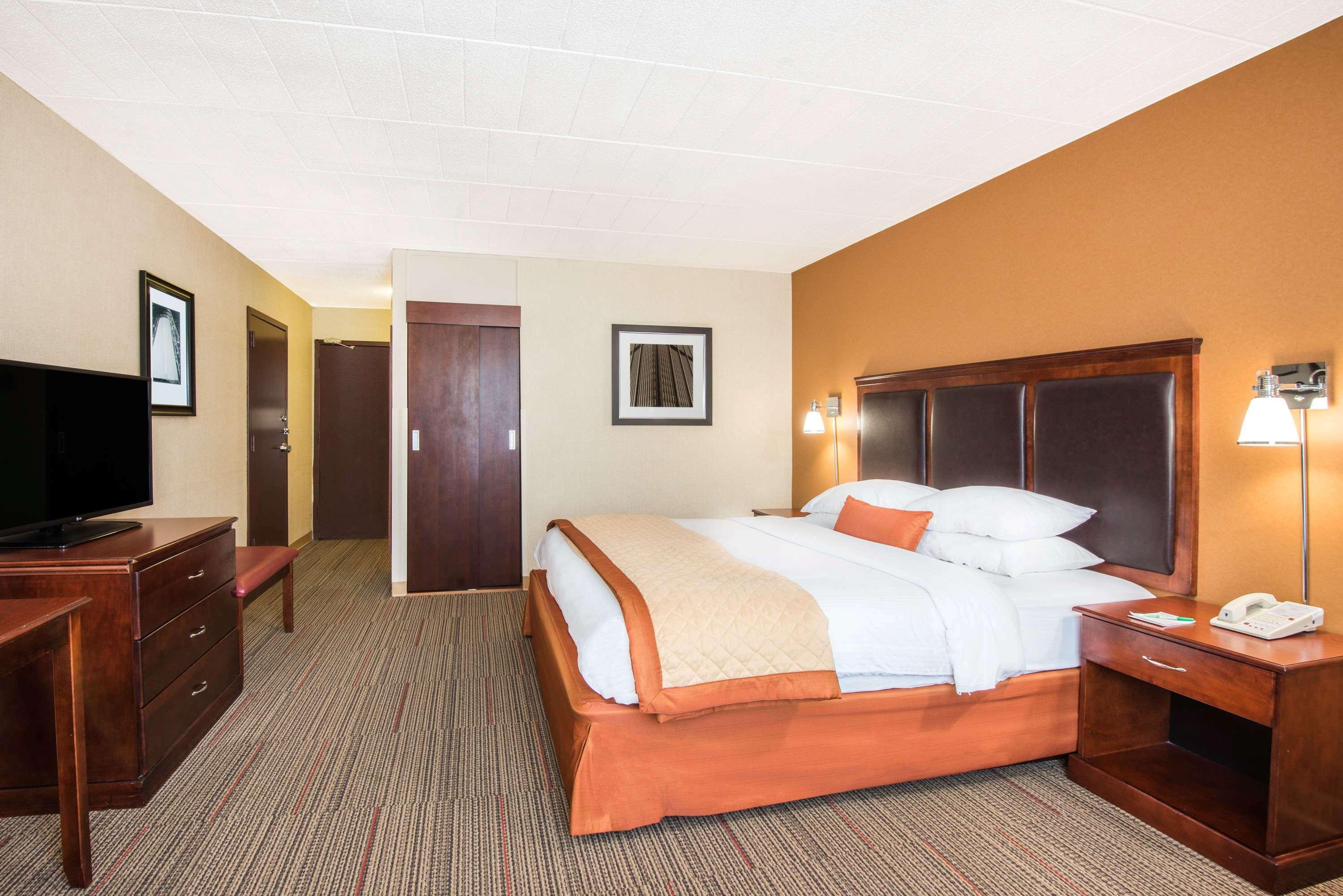 Wyndham Garden Inn Pittsburgh Airport Robinson Township Buitenkant foto