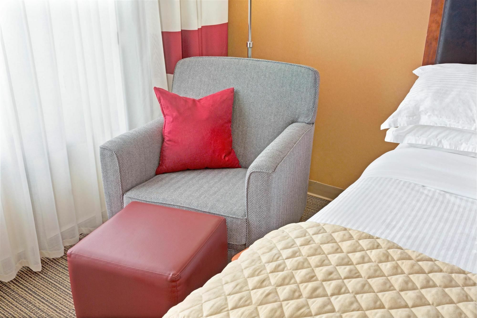 Wyndham Garden Inn Pittsburgh Airport Robinson Township Buitenkant foto